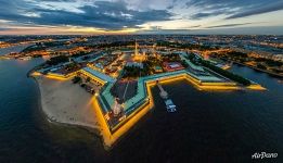 Петропавловская крепость ночью, Санкт-Петербург