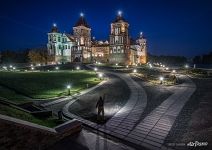 Мирский замок ночью Мирский замок ночью
