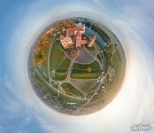 Главный вход замка. Планета Главный вход замка. Планета