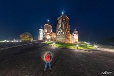 Мирский замок ночью Мирский замок ночью