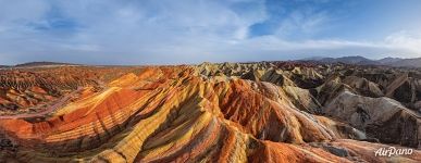 Панорама геопарка Чжанъе Данься Панорама геопарка Чжанъе Данься