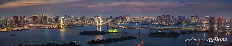 Радужный мост ночью. Панорама Радужный мост ночью. Панорама
