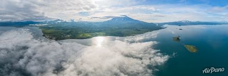 Кроноцкое озеро. Камчатка, Россия