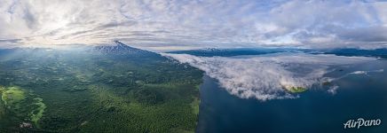 Кроноцкое озеро. Камчатка, Россия