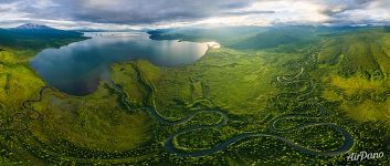 Кроноцкое озеро. Камчатка, Россия