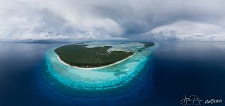 Атолл Альдабра, грозовая облачность Атолл Альдабра, грозовая облачность