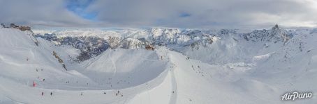Над трассами Куршевеля Над трассами Куршевеля