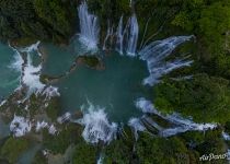 Водопад Дэтянь с высоты