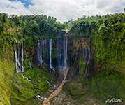 Водопад на острове Ява