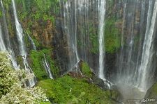 Водопад Тумпак Севу