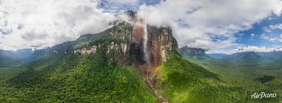 Панорама водопада Анхель ультравысокого разрешения (33500x12200 px)