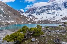 Фанские горы. Озеро Дюшаха Фанские горы. Озеро Дюшаха