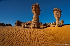 Каменные столбы в Сахаре Каменные столбы в Сахаре
