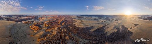 Лабиринт с высоты 500 метров