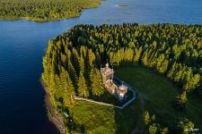 Ильинский Водлозерский погост на закате Ильинский Водлозерский погост на закате