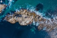 Скала Сивучья с высоты Скала Сивучья с высоты