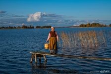 За водой