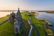 Кижский погост осенью Кижский погост осенью