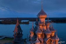 Кижский погост на рассвете Кижский погост на рассвете