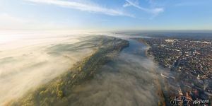 Пакш, сонный городок у реки Дунай Пакш, сонный городок у реки Дунай