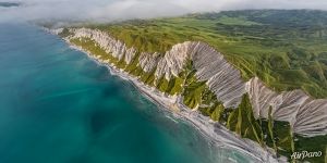 Белые скалы Итурупа Белые скалы Итурупа