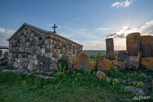 Древнее армянское кладбище