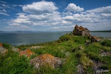 Монастырь Айраванк Монастырь Айраванк
