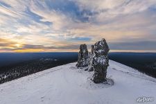 Столбы вечером