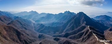 Северная часть стены Цзянькоу (Jiankou) Северная часть стены Цзянькоу (Jiankou)