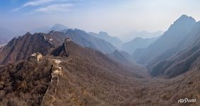 Стена Цзянькоу. Между «Лестницей в небо» и Jiankou Spot Стена Цзянькоу. Между «Лестницей в небо» и Jiankou Spot