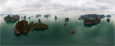 Morning. Halong Bay, Vietnam