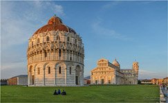 Италия, Крестильня и Кафедральный собор Дуомо