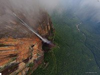 Венесуэла, Водопад Анхель, вид с высоты 700м.