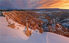 Вид на каньон со смотровой площадки Inspiration Point