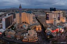 Отели Paris Las Vegas и Planet Hollywood