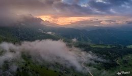 Облака над Кавказом