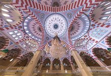 Внутри мечети «Сердце Чечни» №9