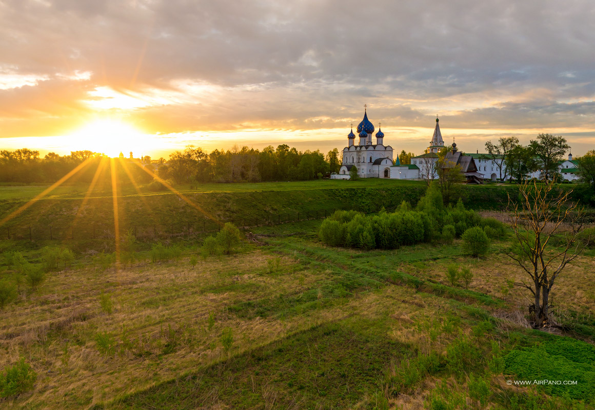 Красивые города золотого кольца осенью