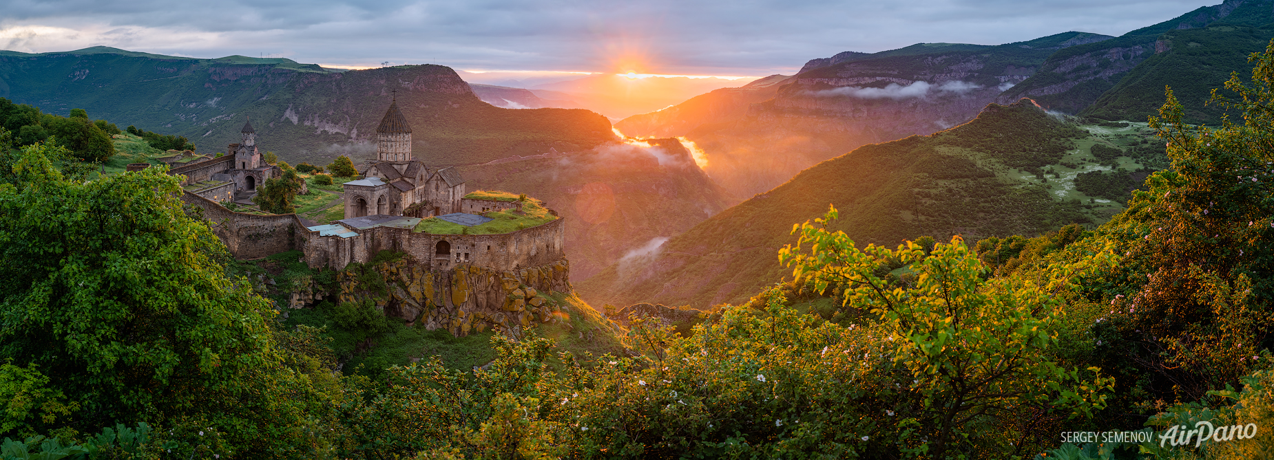 Татевский монастырь. Панорама