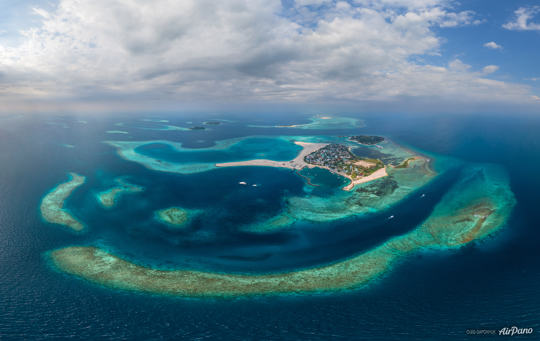 First ocean. Океаны 1. Остров Ангилья в океане. Союз океанских островов. Острова в океане панорамные фото.