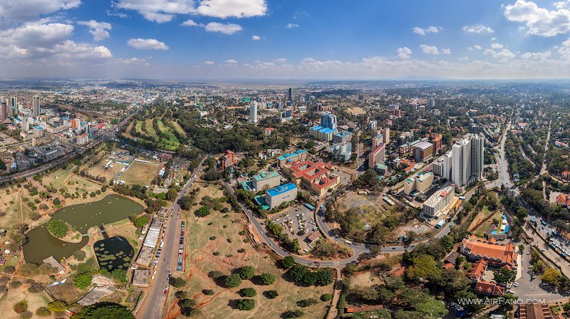 Над парком Ухуру, Найроби, Кения