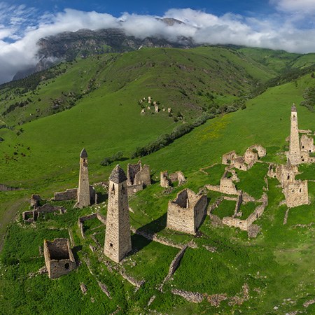 Ингушские башни, Россия Ингушские башни, Россия