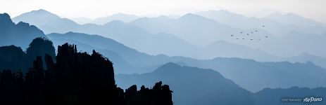 Силуэты гор Хуаншань