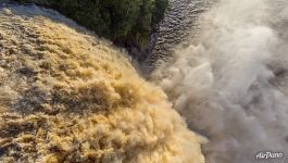 Над водопадом Ача Над водопадом Ача